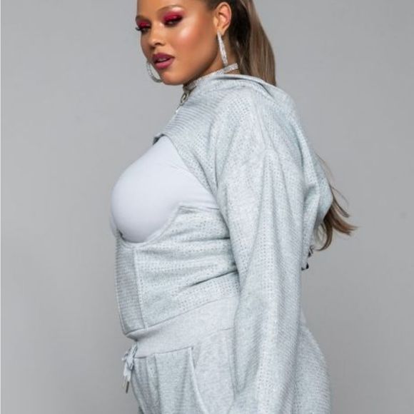 "Sparkly Jumpsuit" - Picture 4 of 5